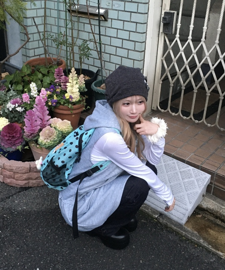 도트 무늬 캐주얼 백팩 소라