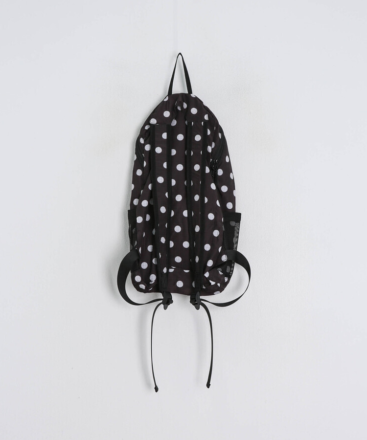 도트 무늬 캐주얼 백팩