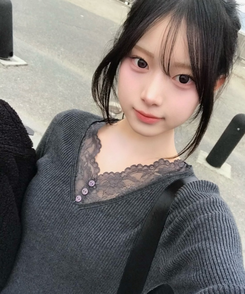 レースデザインVネックニット CHARCOAL