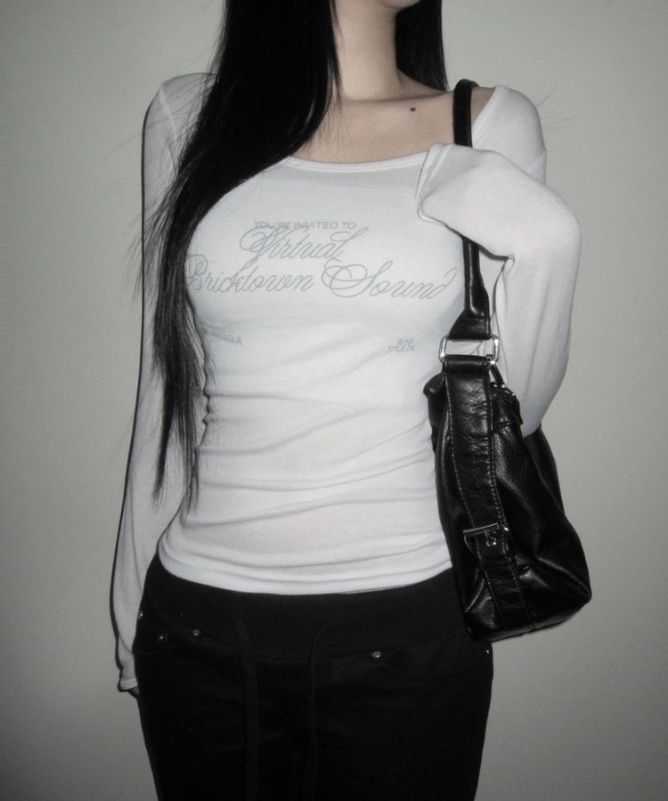 クロイレタリングスリム長袖Tシャツ WHITE