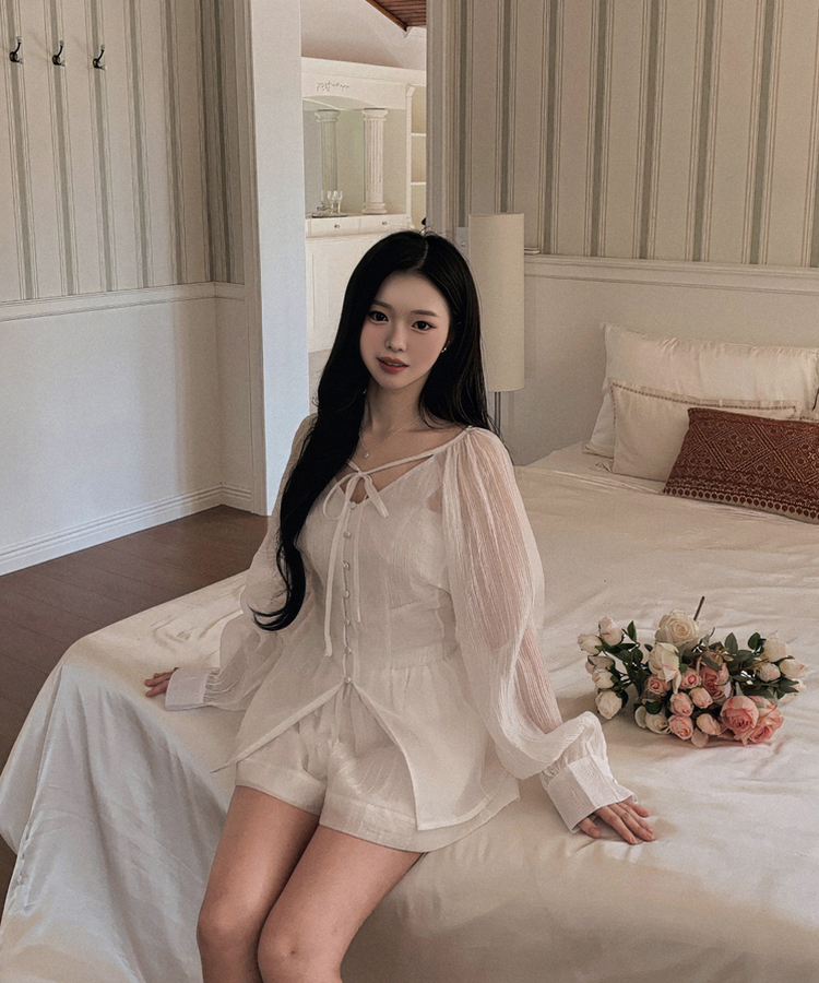 【SET】シアリングリボンブラウス ショートパンツ IVORY