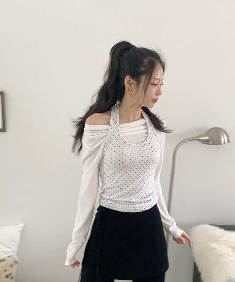 프링홀터넥t 아이보리