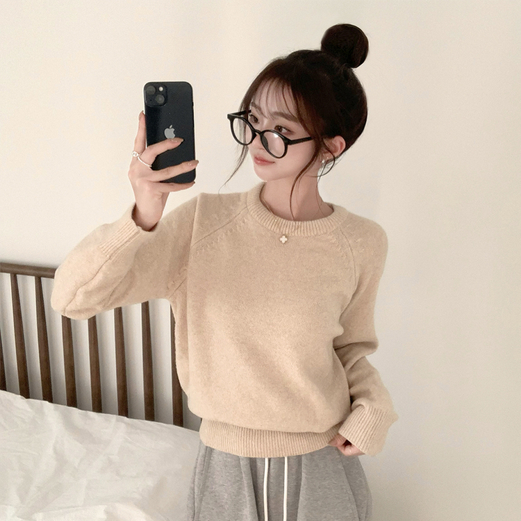 포근 오버핏 겨울 라운드 울 데일리 루즈핏 긴팔 니트 허리잘록 긴팔티 베이지