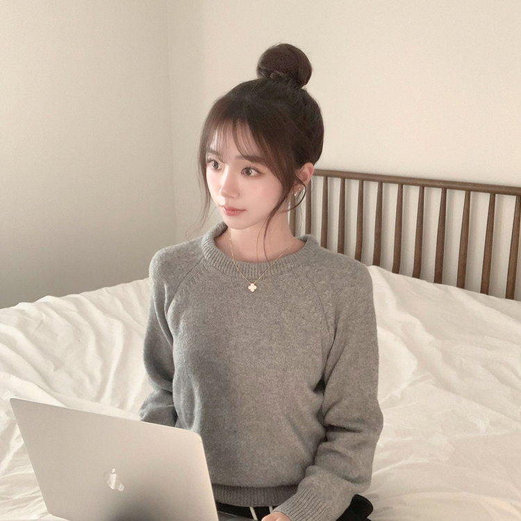 포근 오버핏 겨울 라운드 울 데일리 루즈핏 긴팔 니트 허리잘록 긴팔티 그레이