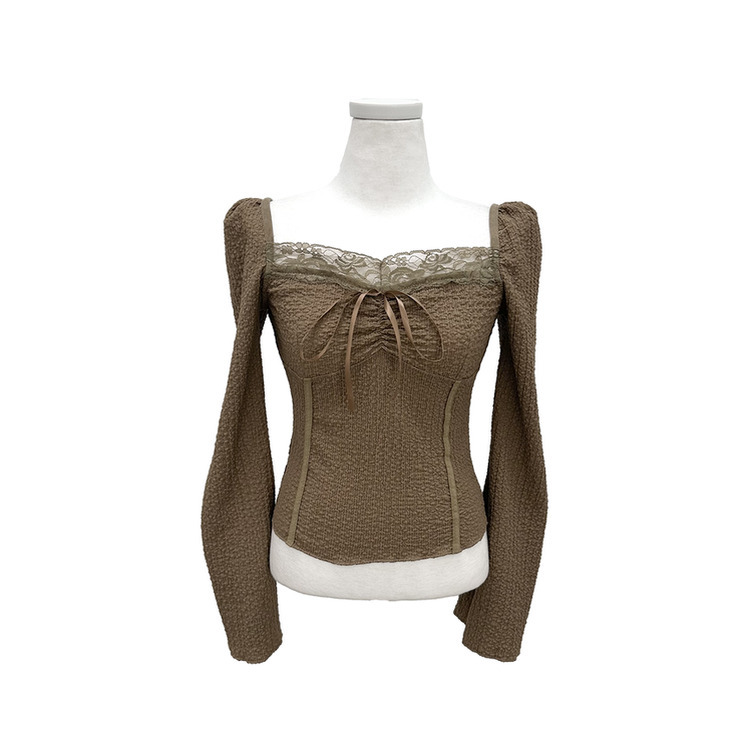 レースリボンパフブラウス