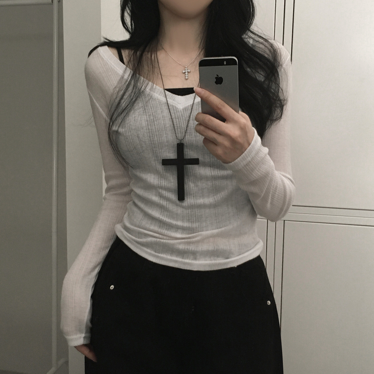 シースルーディープVネックリブ長袖Tシャツ IVORY