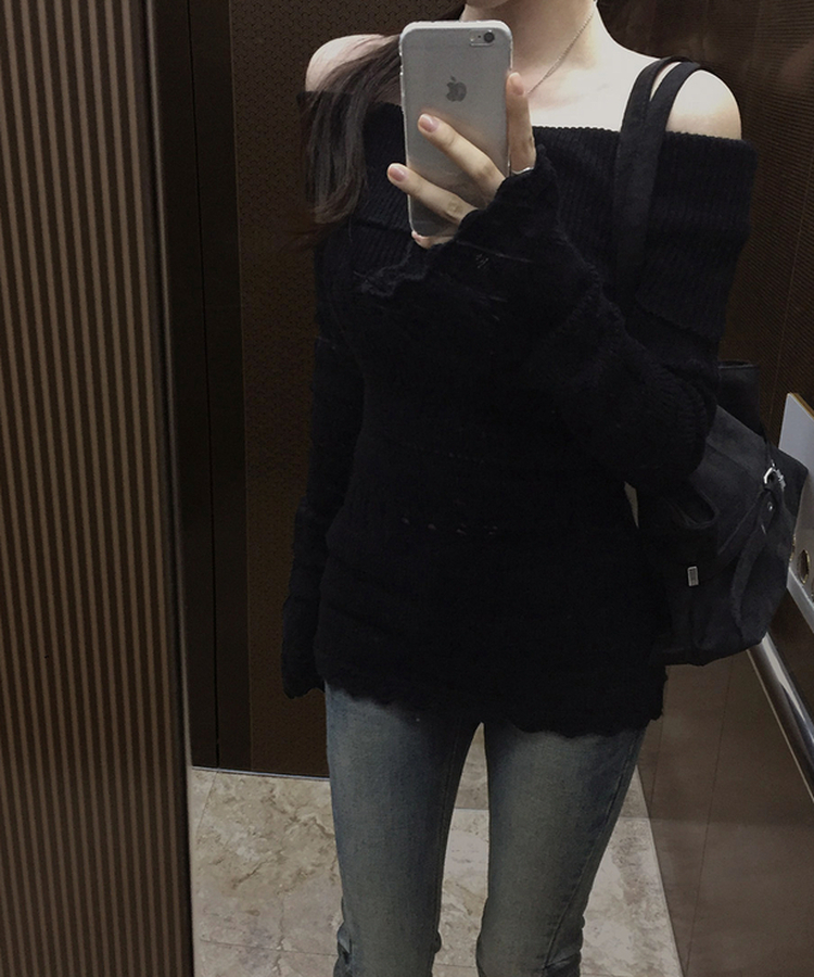 パンチングシースルーオフニット BLACK