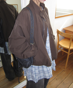 ナイロンウインドブレーカージャンパー BROWN