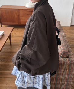 ナイロンウインドブレーカージャンパー BROWN