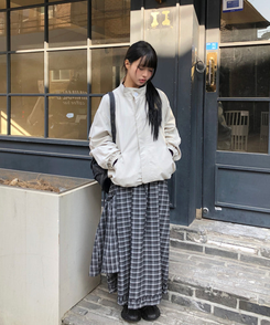 ナイロンウインドブレーカージャンパー IVORY