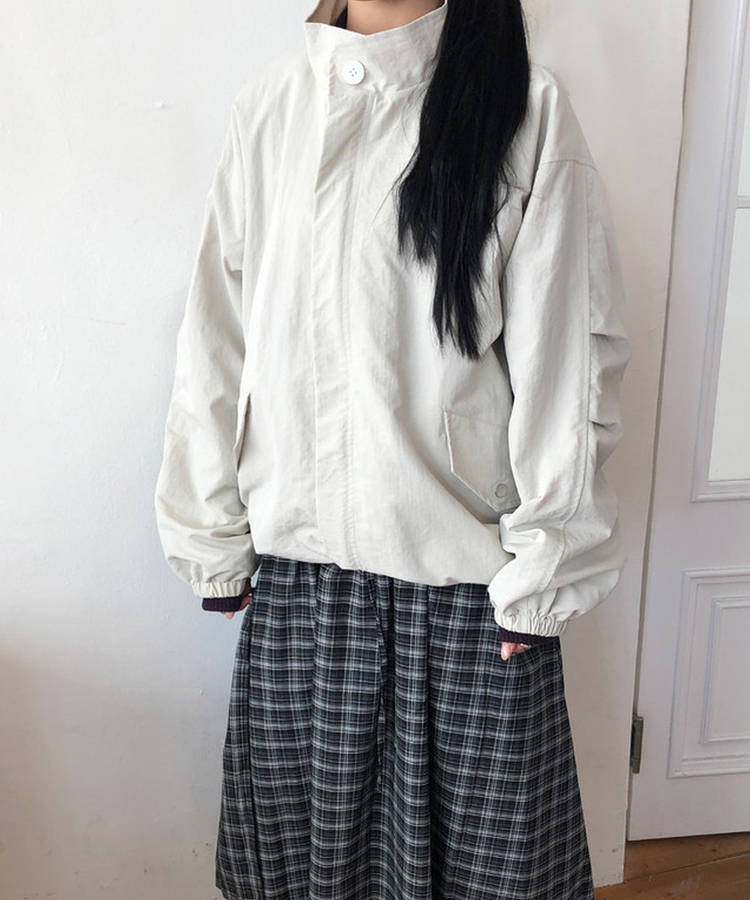 ナイロンウインドブレーカージャンパー IVORY