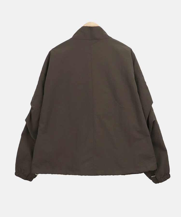 ナイロンウインドブレーカージャンパー