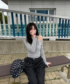 アンバランスリボンストラップTシャツ GRAY