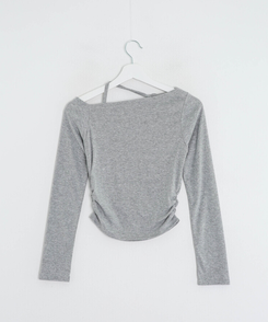 アンバランスリボンストラップTシャツ