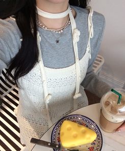 【SET】かぎ編みニットワンピース＋タイ IVORY