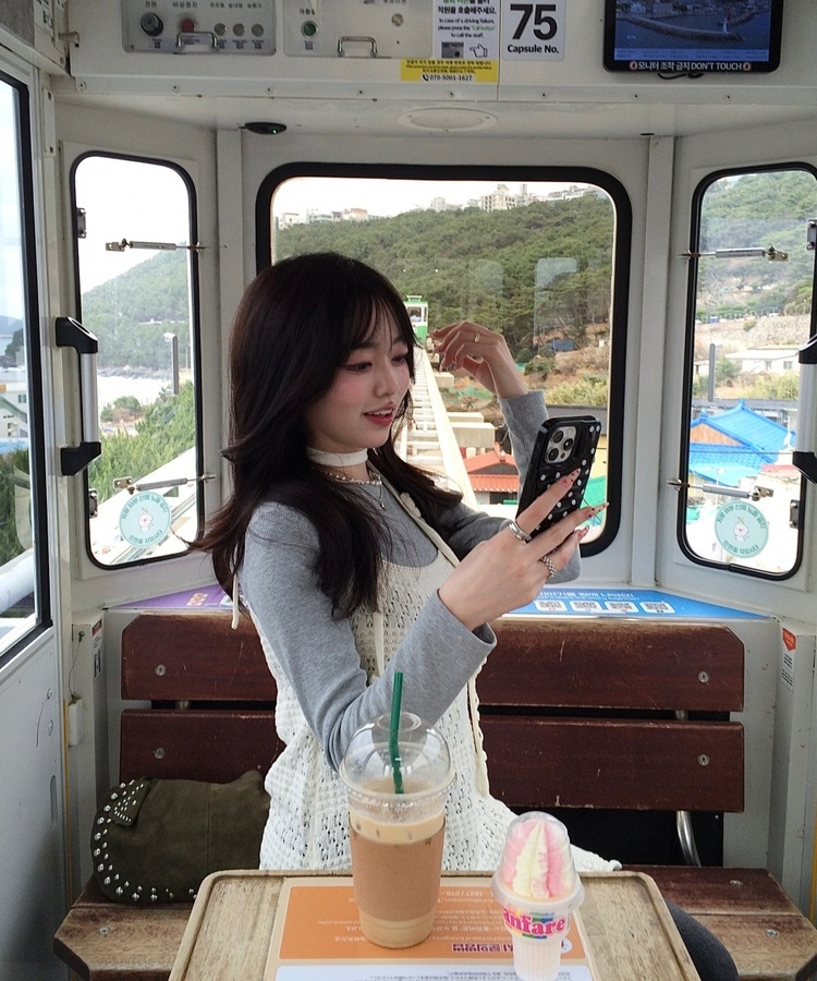 【SET】かぎ編みニットワンピース＋タイ IVORY