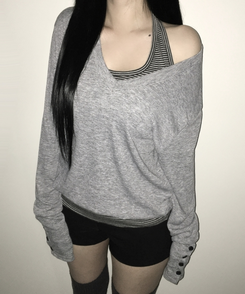 ハンドボタンルーズ長袖Tシャツ(5color) GREY