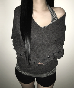 ハンドボタンルーズ長袖Tシャツ(5color) CHARCOAL