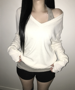 ハンドボタンルーズ長袖Tシャツ(5color) CREAM