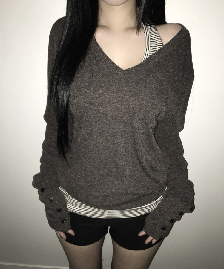 ハンドボタンルーズ長袖Tシャツ(5color) CHARCOAL