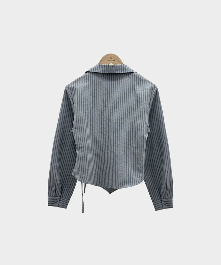 플래시 스웨이드 투버튼 스트라이프 슬림핏 랩 셔츠블라우스