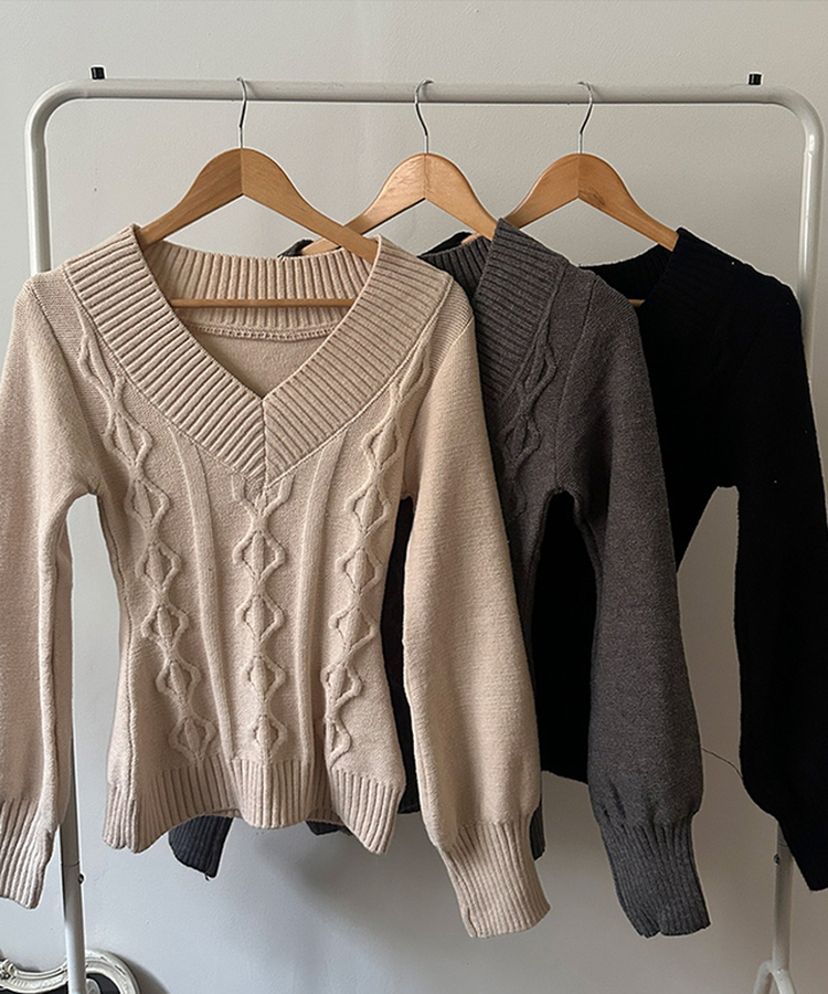 멜번 브이넥 꽈배기 롱 니트