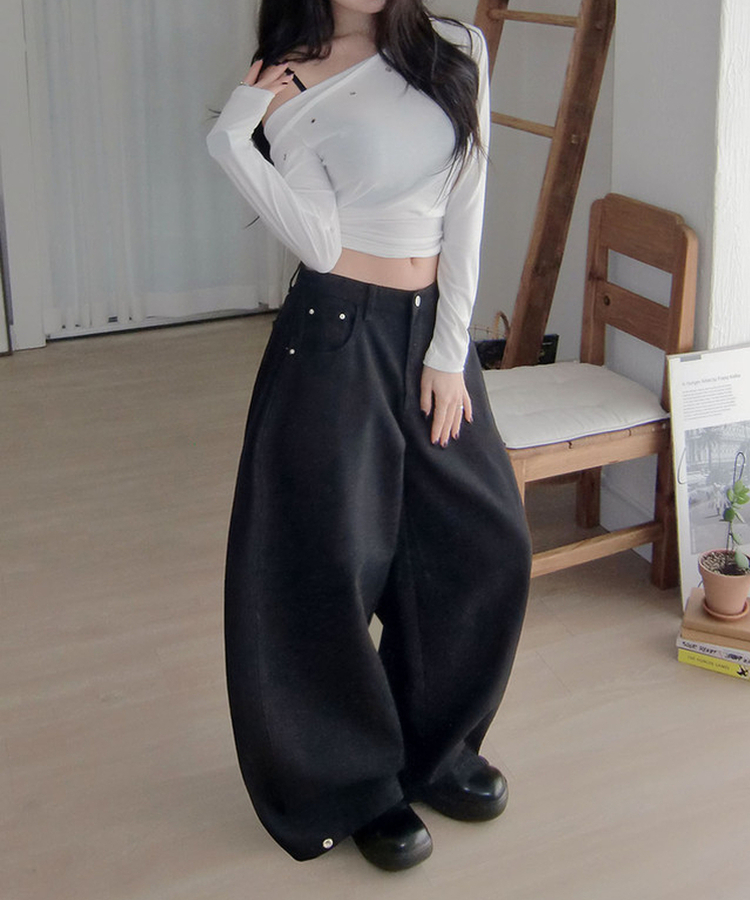 MADE 테론 레오파드 크로스 비즈 찡 백포켓 사이드핀턱 와이드 코튼 팬츠 블랙