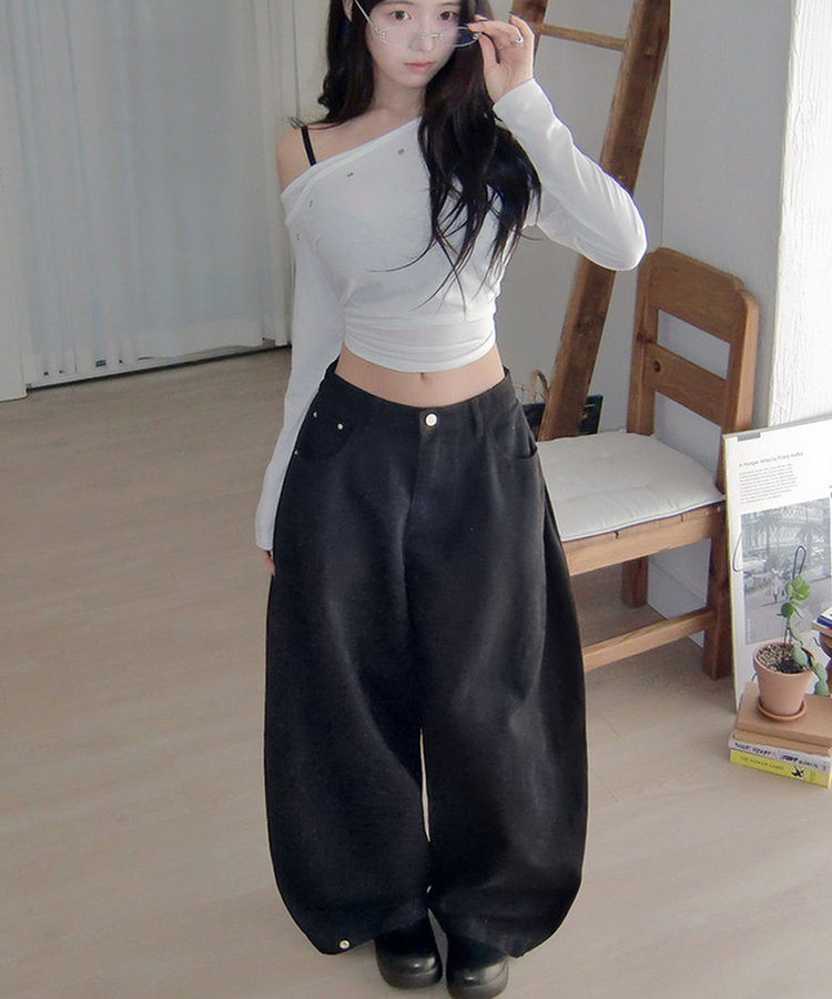 MADE 테론 레오파드 크로스 비즈 찡 백포켓 사이드핀턱 와이드 코튼 팬츠 블랙