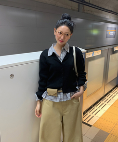 フリルチェックボタンシャツ GREY