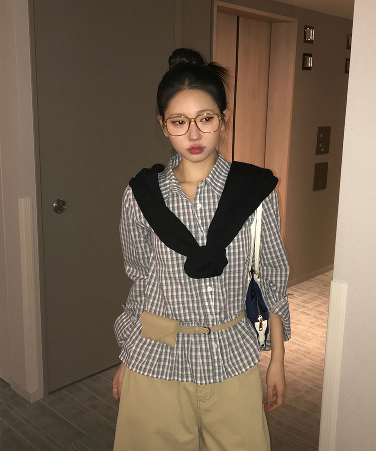 フリルチェックボタンシャツ GREY