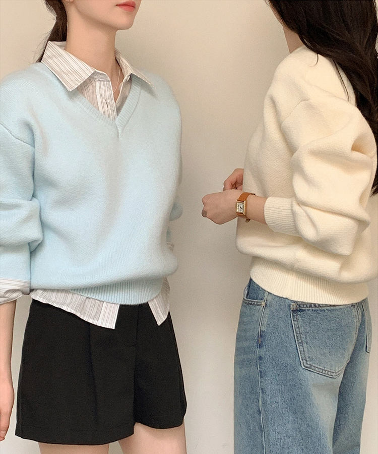 （ラウンドネック＆Vネック／好みに合わせて／9色展開／厚手でふんわり♥）2タイプ 長袖ニットトップス SKYBLUE