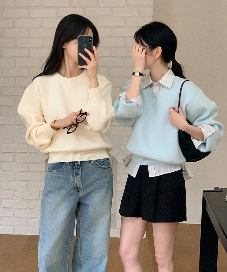 （ラウンドネック＆Vネック／好みに合わせて／9色展開／厚手でふんわり♥）2タイプ 長袖ニットトップス SKYBLUE