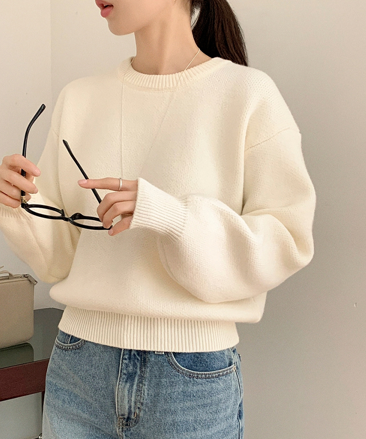 （ラウンドネック＆Vネック／好みに合わせて／9色展開／厚手でふんわり♥）2タイプ 長袖ニットトップス IVORY