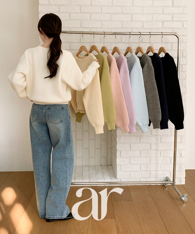 （ラウンドネック＆Vネック／好みに合わせて／9色展開／厚手でふんわり♥）2タイプ 長袖ニットトップス IVORY