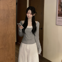 【SET】レイヤードストラップキャミソール＋スリム長袖Tシャツ GREY