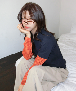 レイヤードスタープリント長袖Tシャツ NAVY