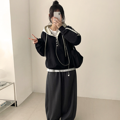 スナップボタンバイカラーラインフード BLACK