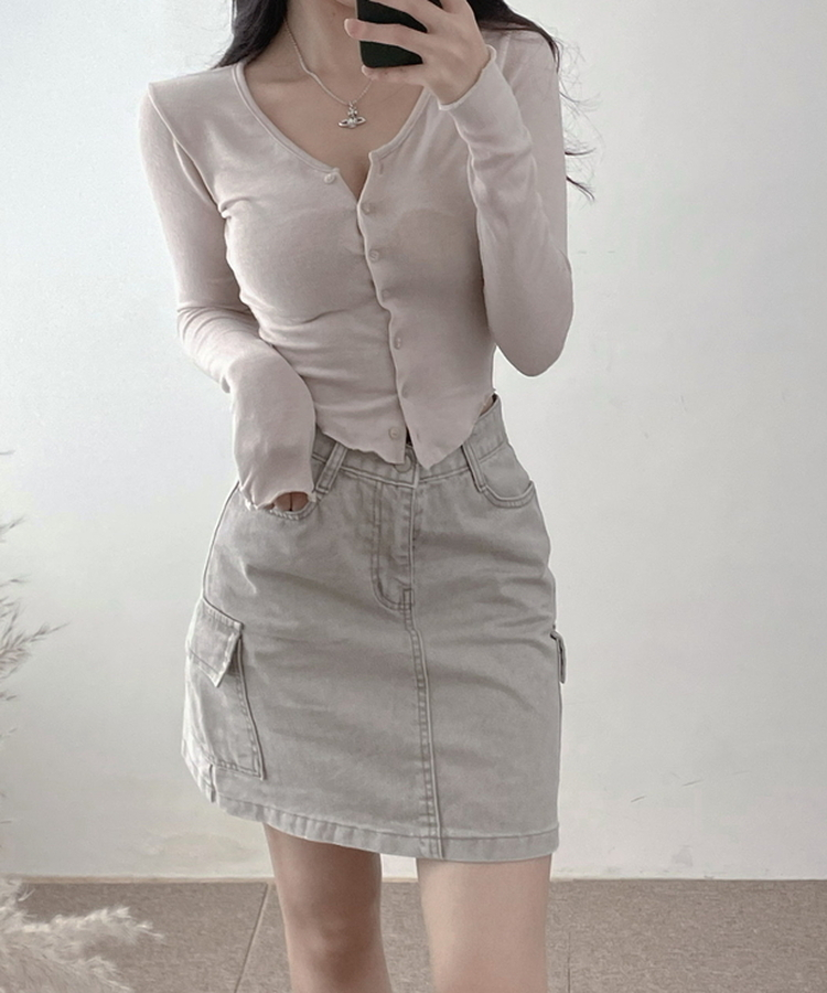 모찌 유라인 굴림 울 브이넥 슬림 가디건 베이지