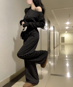 ストライプワイドトレーニングパンツ BLACK