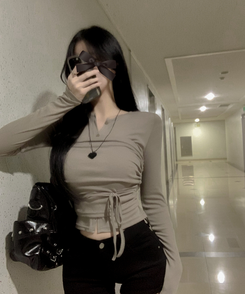 간절기추천 셔링 스트랩 튜브탑 뷔스티에 나시탑 버튼 단추 가디건 세트 모카