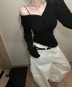 Vネックレイヤードオフ長袖Tシャツ(6color) BLACK