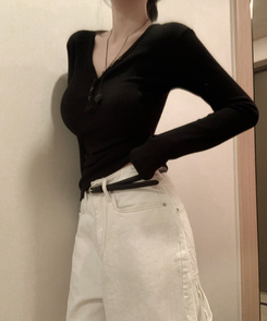 Vネックレイヤードオフ長袖Tシャツ(6color) BLACK