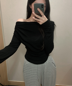 ワンオフドレープシアリング長袖Tシャツ(6color) BLACK