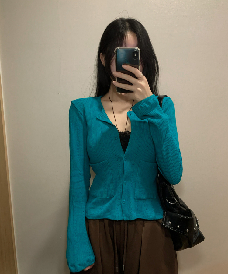 ビビッドフラワーパンチングカーディガン BLUE