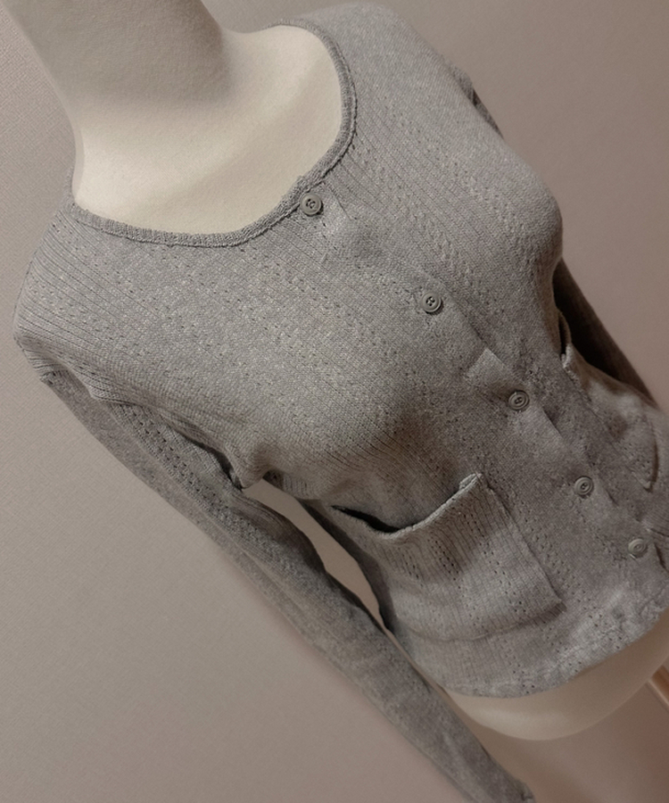 ビビッドフラワーパンチングカーディガン