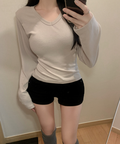 ベーシックデイリー無地長袖Tシャツ(7color) BEIGE