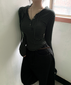 ストライプスナップボタン長袖Tシャツ CHARCOAL