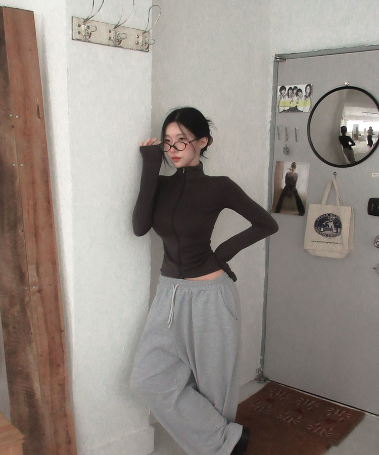 スリムハイネックジップアップ(6color) CHARCOAL