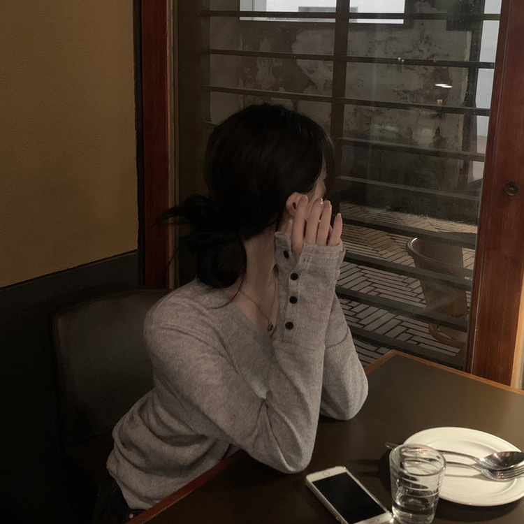 손등덮는 여리여리 브이넥 니트 긴팔티셔츠 봄맨투맨 봄신상 그레이