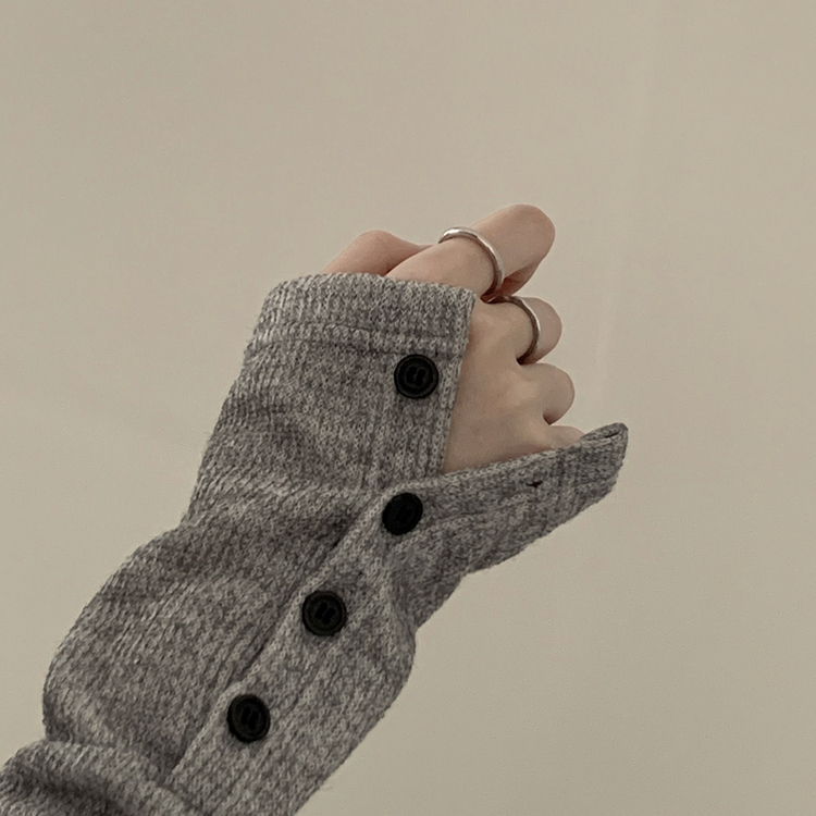 손등덮는 여리여리 브이넥 니트 긴팔티셔츠 봄맨투맨 봄신상 그레이